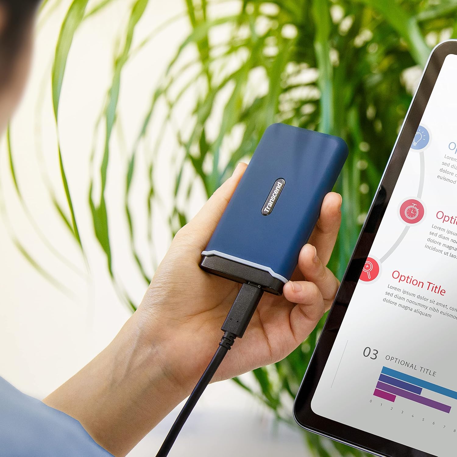 Transcend 370C Shock Resistant USB Type C USB 3.1 Gen 2 Portable SSD | Up to 1,050MB/s | Fast Transfers | 250GB/500GB/1TB Transcend 370C Shock Resistant USB Type C USB 3.1 Gen 2 Portable SSD | Up to 1,050MB/s | Fast Transfers | 250GB/500GB/1TB